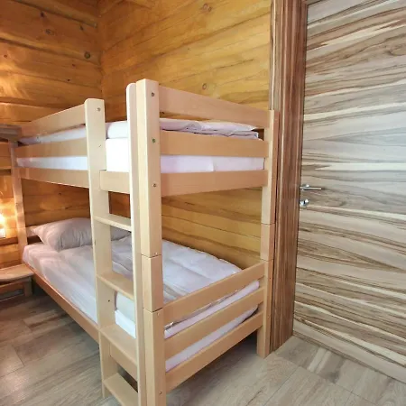 Chalet Chalet In With Bubble Bath, Sauna, Balcony, Terrace *