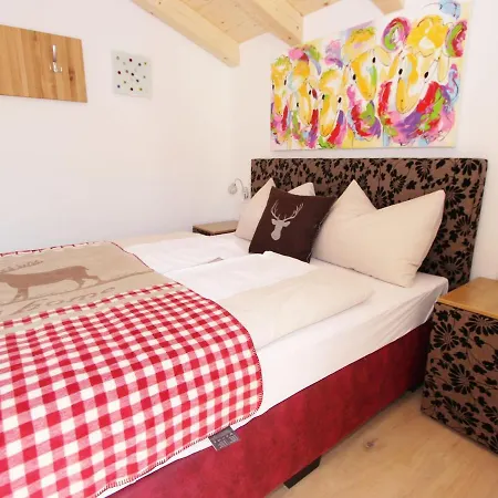 Chalet In With Bubble Bath, Sauna, Balcony, Terrace Kaprun
